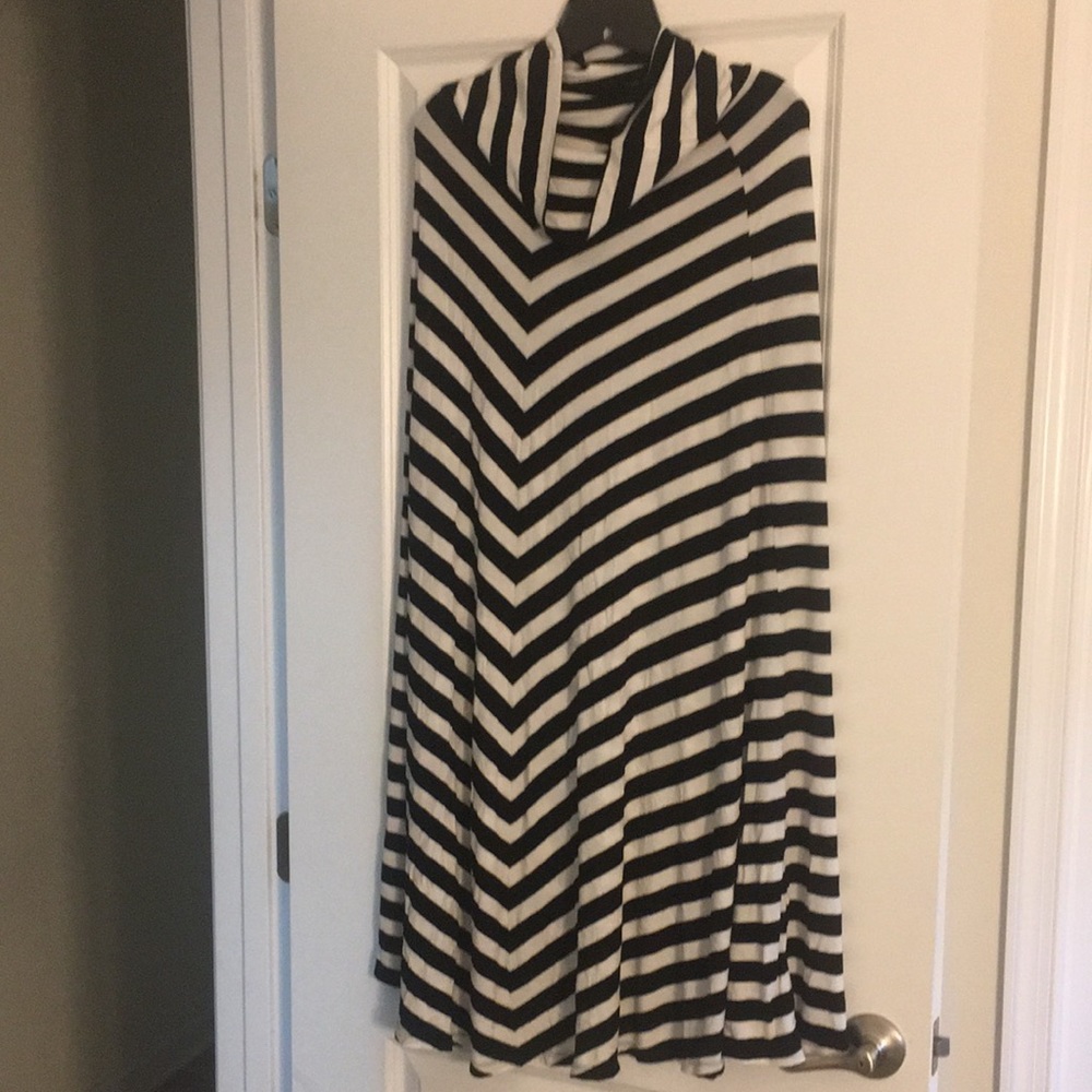 Black and white skirt